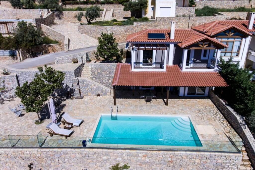 Apollo Romantic Sea View