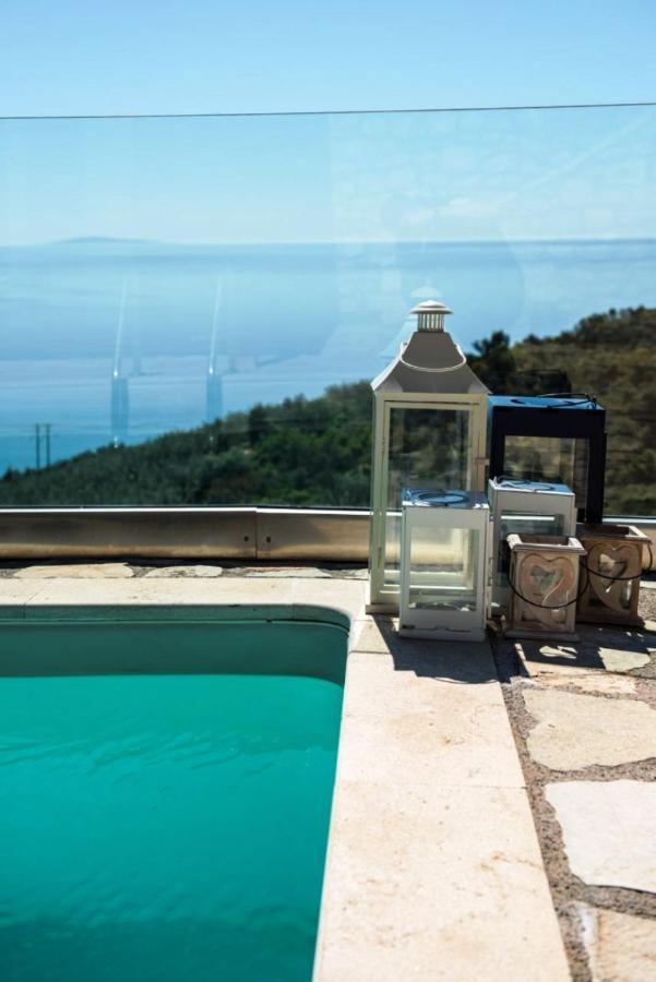 Apollo Romantic Sea View * Kiveri