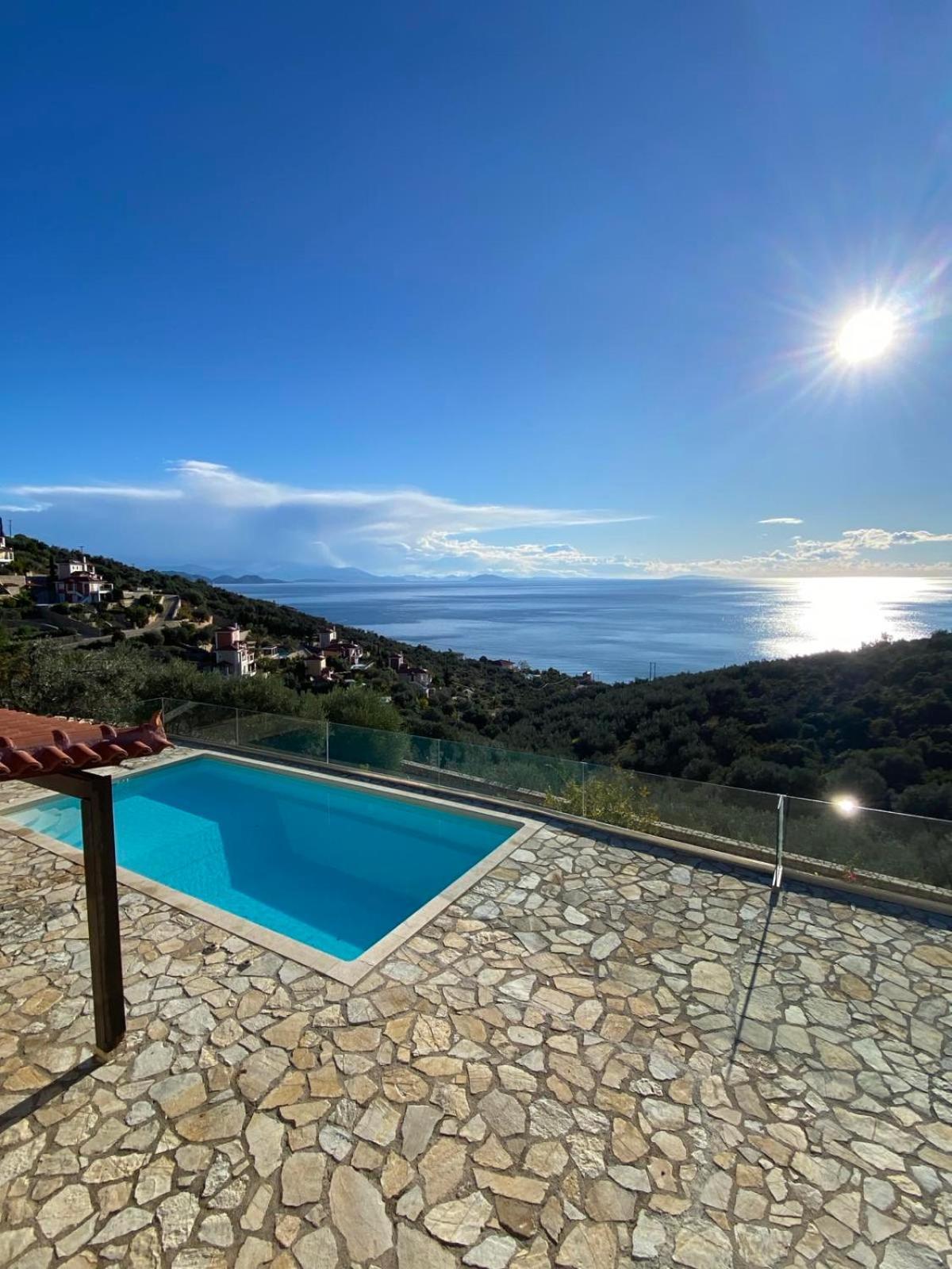Apollo Romantic Sea View