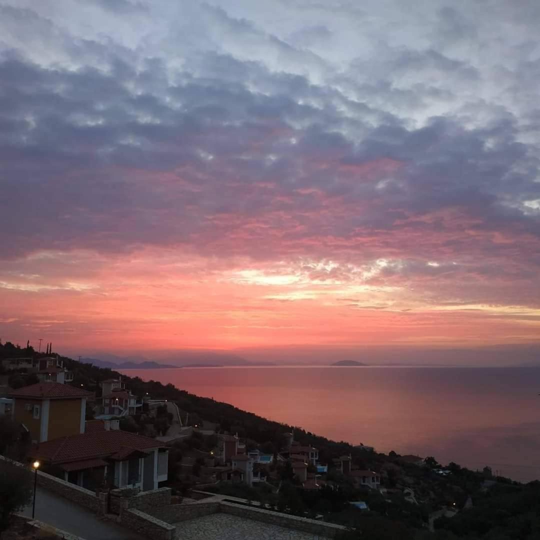 Villa Apollo Romantic Sea View Kiveri